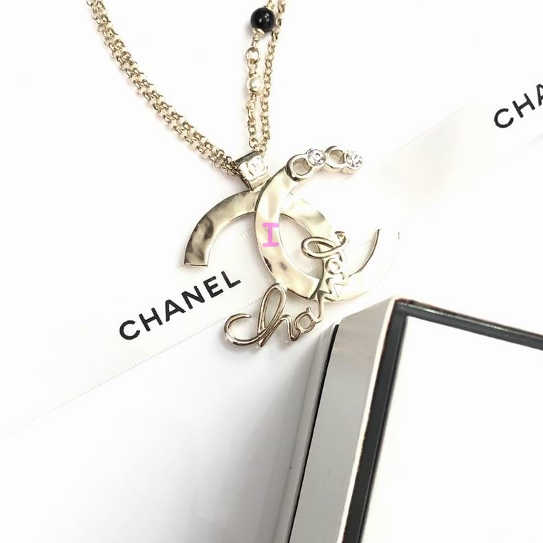 Chanel Necklaces 447